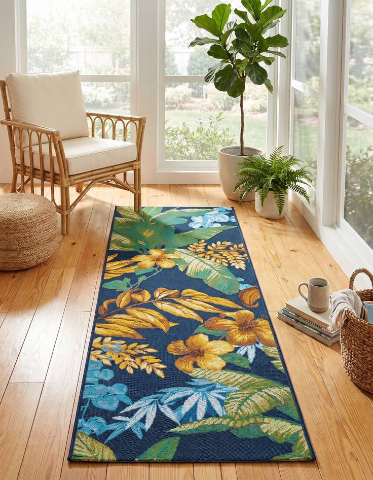Detail image of 2' x 6' Easy-Clean Botanical Indoor / Outdoor Runner Rug