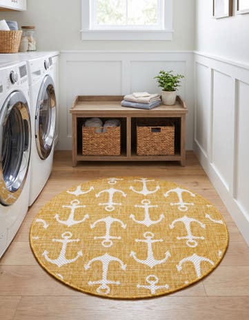 Yellow Easy-Clean Coastal Indoor / Outdoor Round Rug