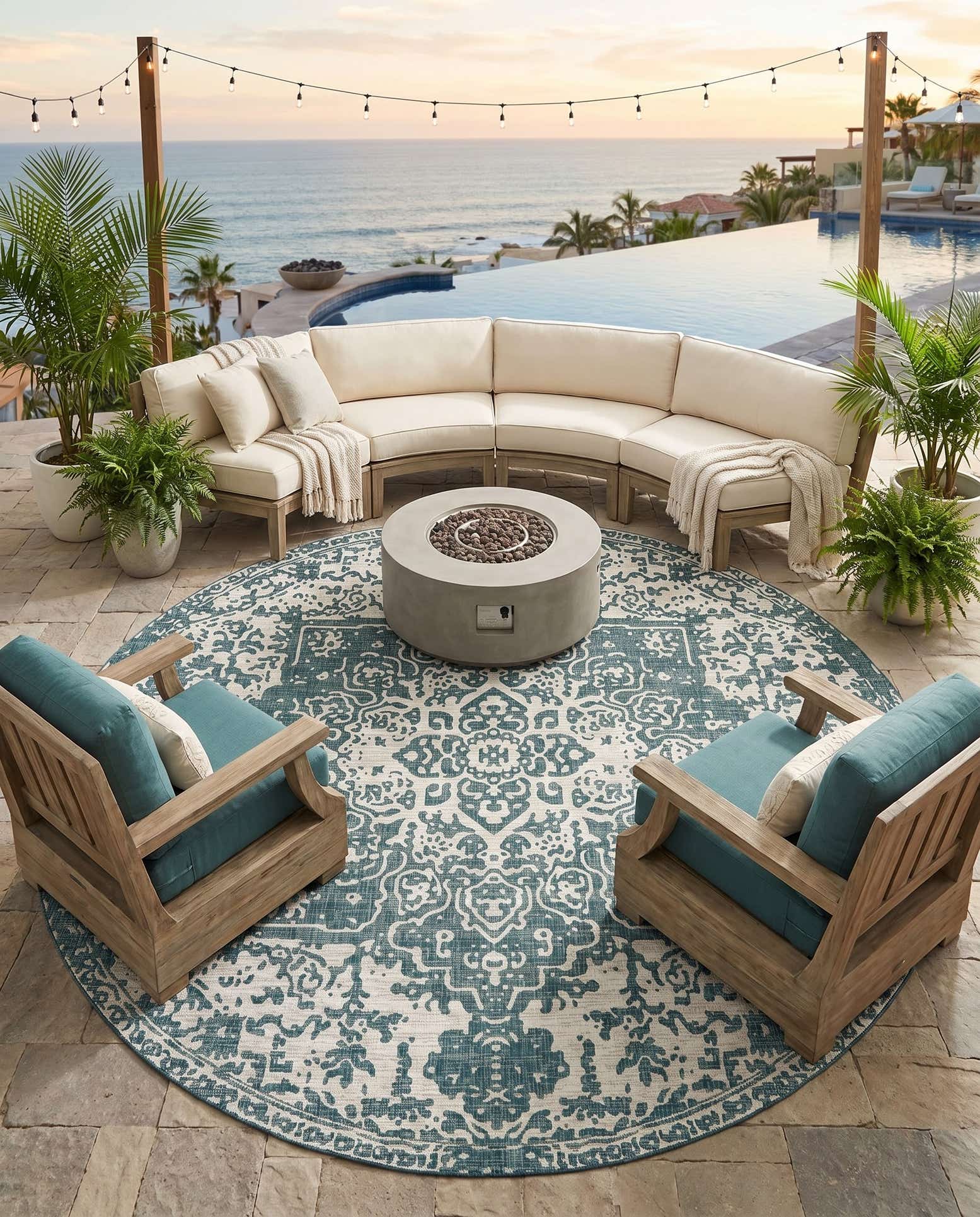13' x 13' Easy-Clean Jill Zarin Dubai Indoor / Outdoor Round Rug