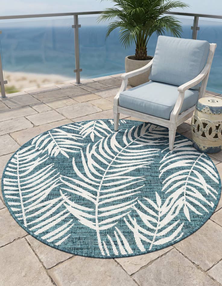 Detail image of 4' x 4' Easy-Clean Botanical Indoor / Outdoor Round Rug