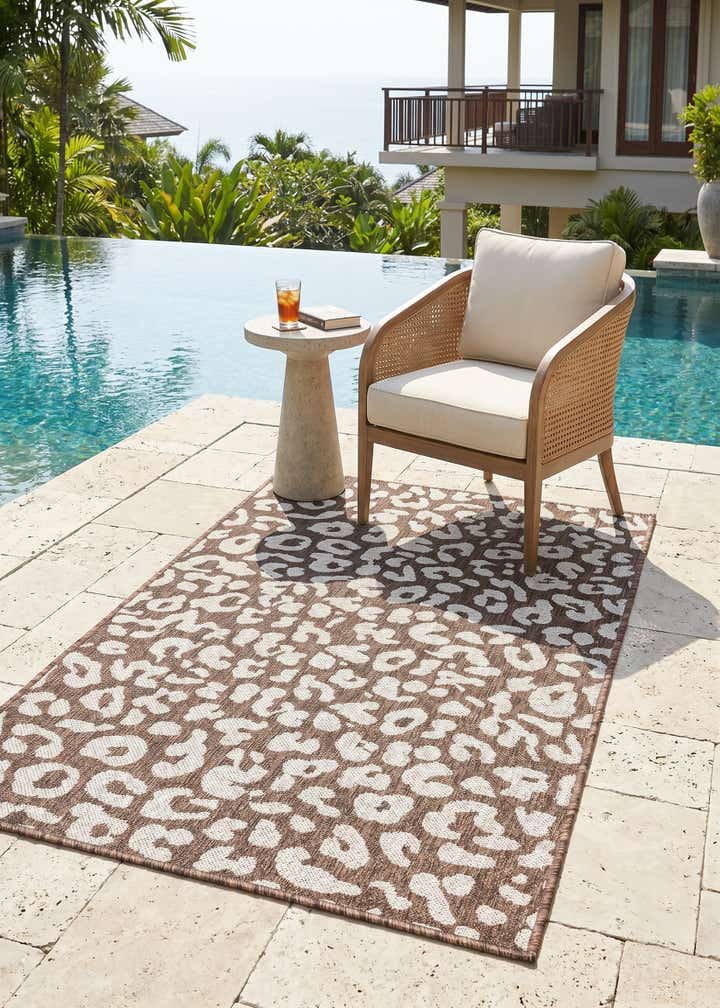 3' x 5' 3 Easy-Clean Safari Indoor / Outdoor Rug