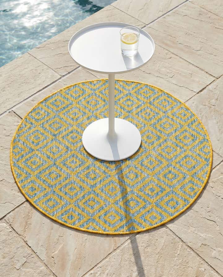 3' x 3' Easy-Clean Jill Zarin Costa Rica Indoor / Outdoor Round Rug