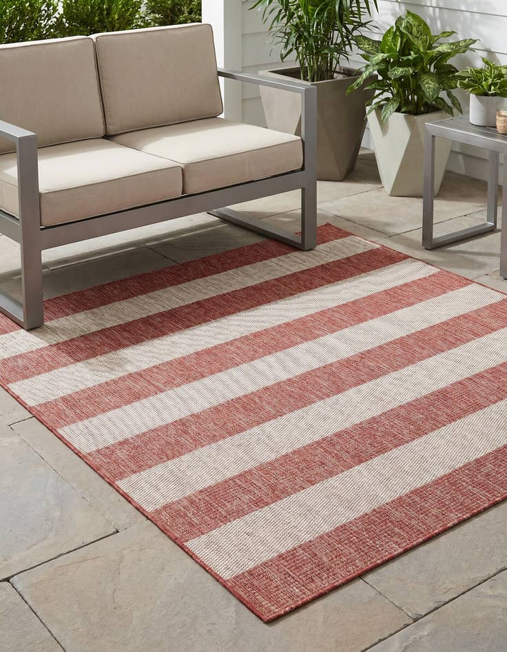 Detail image of 5' 3 x 5' 3 Easy-Clean Ribbon Indoor / Outdoor Square Rug