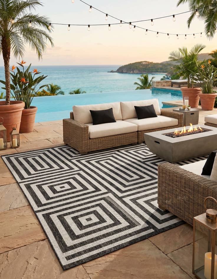 Detail image of 7' 10 x 10' Easy-Clean Modern Indoor / Outdoor Rug