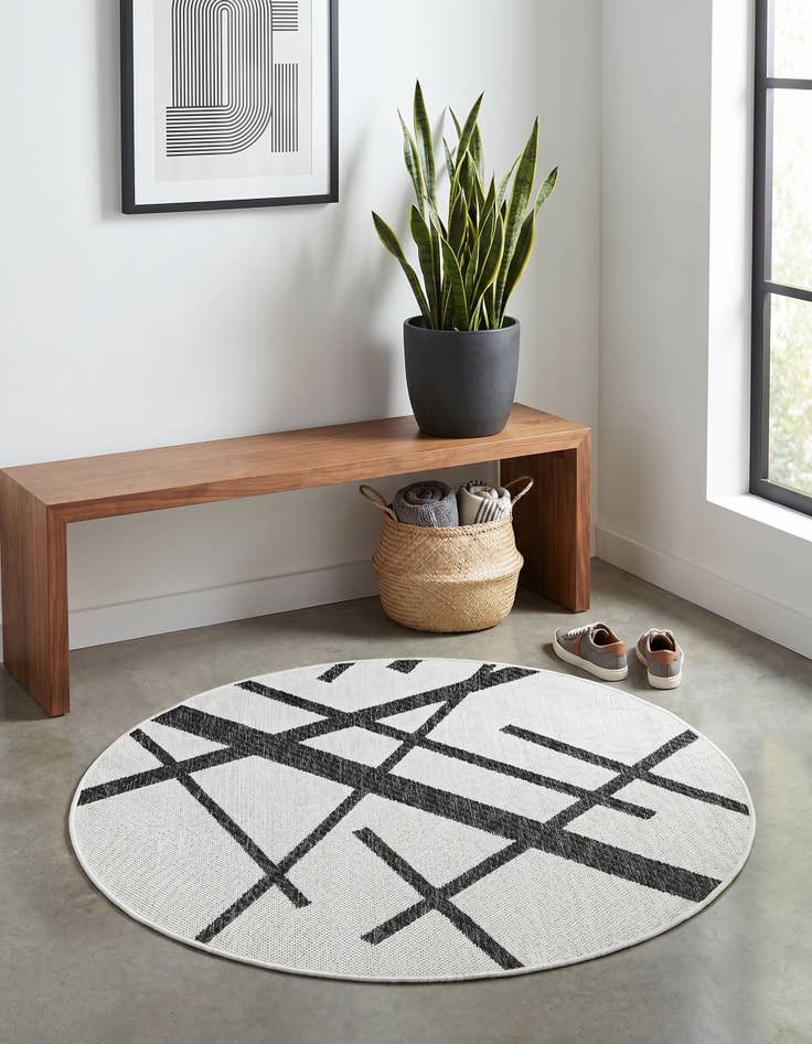 Detail image of 3' x 3' Easy-Clean Modern Indoor / Outdoor Round Rug