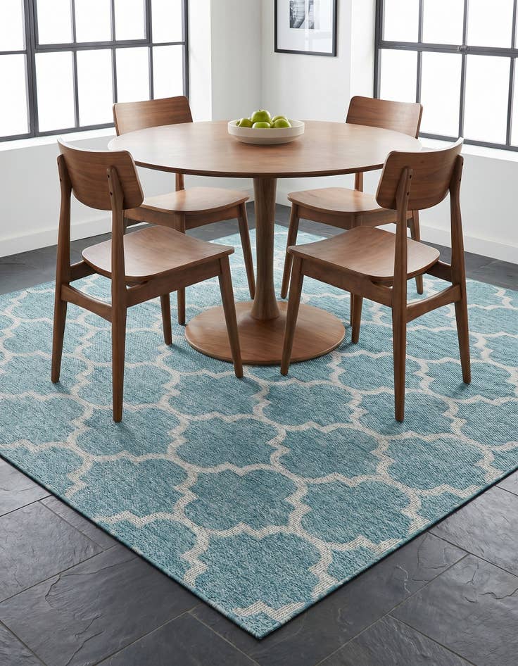 Detail image of 7' 10 x 7' 10 Easy-Clean Trellis Indoor / Outdoor Square Rug