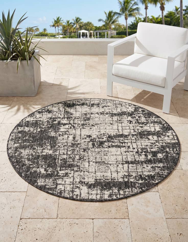 Detail image of 4' x 4' Easy-Clean Modern Indoor / Outdoor Round Rug