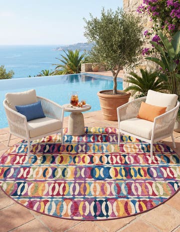 7' 10 x 7' 10 Easy-Clean Modern Indoor / Outdoor Round Rug