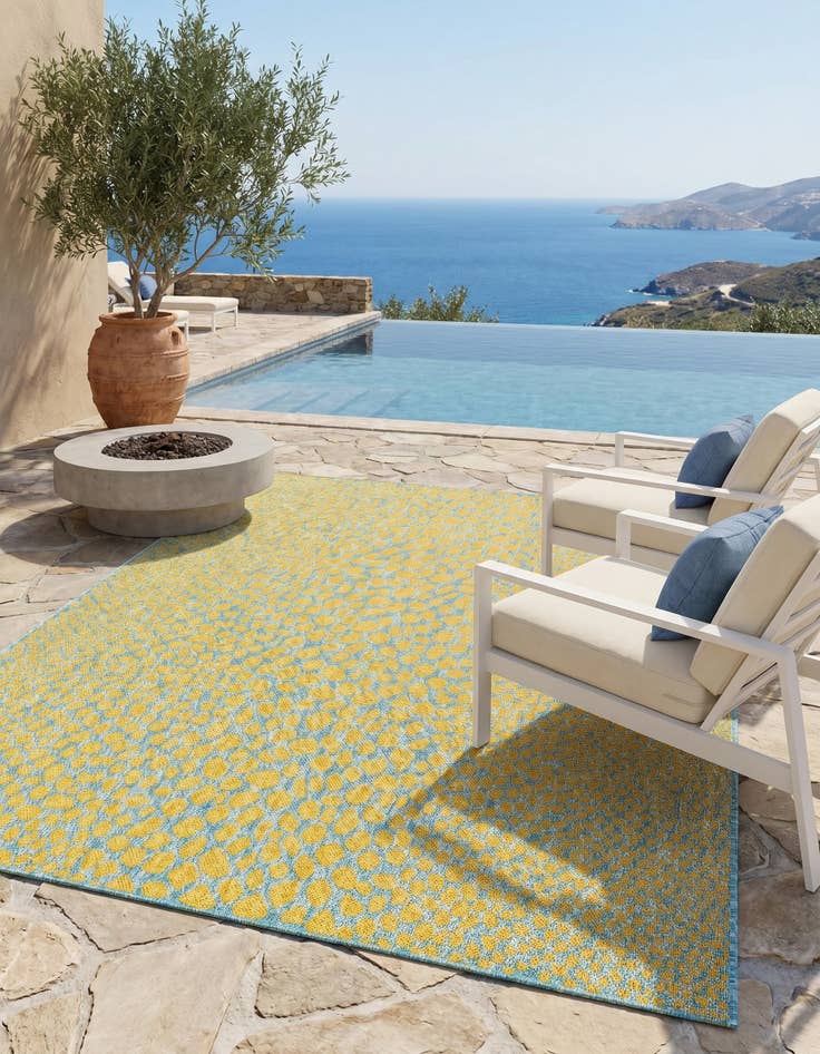 Detail image of 5' 3 x 8' Easy-Clean Jill Zarin Cape Town Indoor / Outdoor Rug