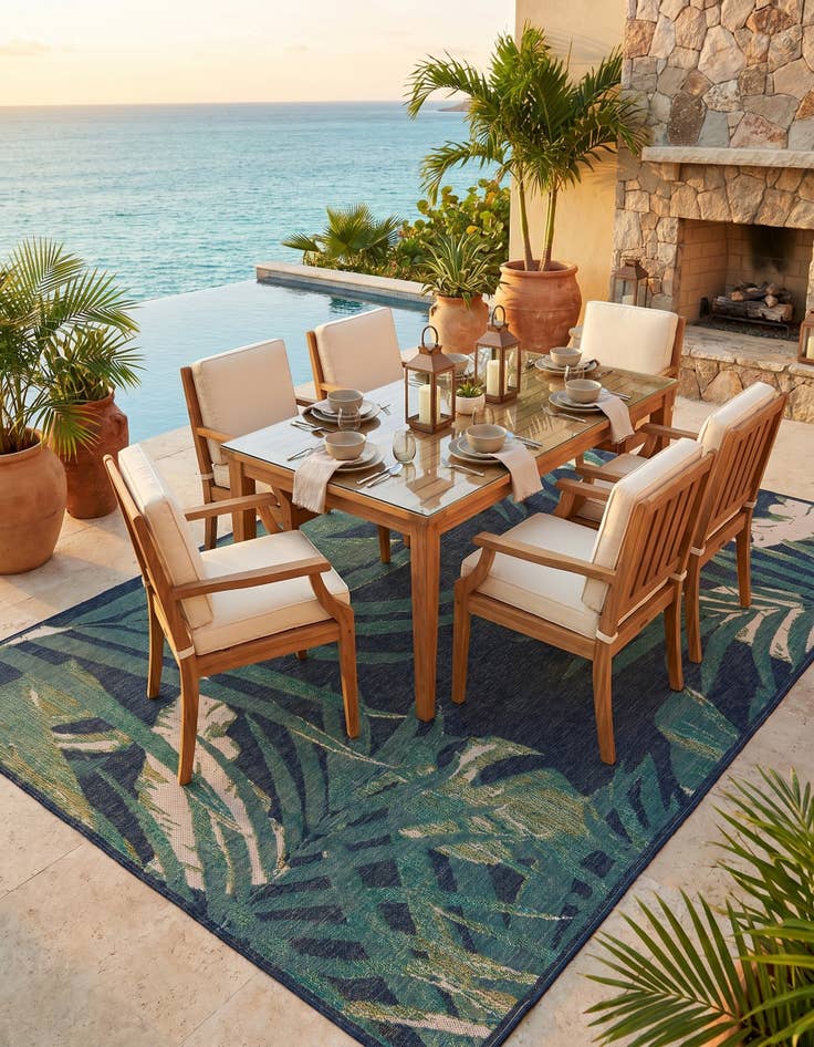 Detail image of 9' x 12' Easy-Clean Baja Indoor / Outdoor Rug
