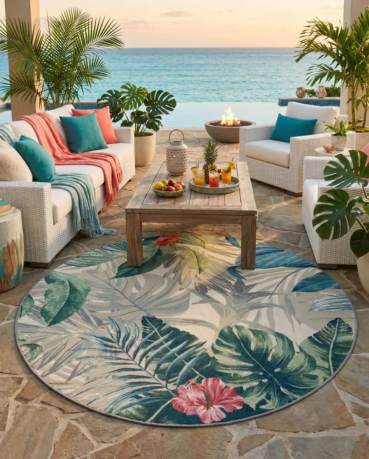 Detail image of 6' x 6' Easy-Clean Botanical Indoor / Outdoor Round Rug