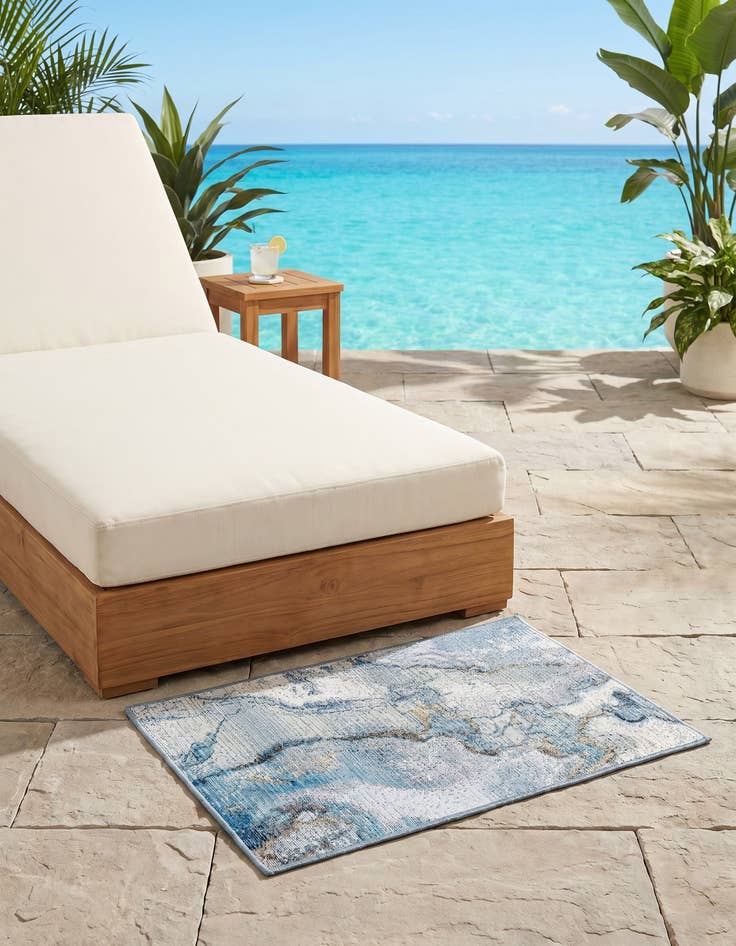 Detail image of 2' x 3' Easy-Clean Modern Indoor / Outdoor Rug