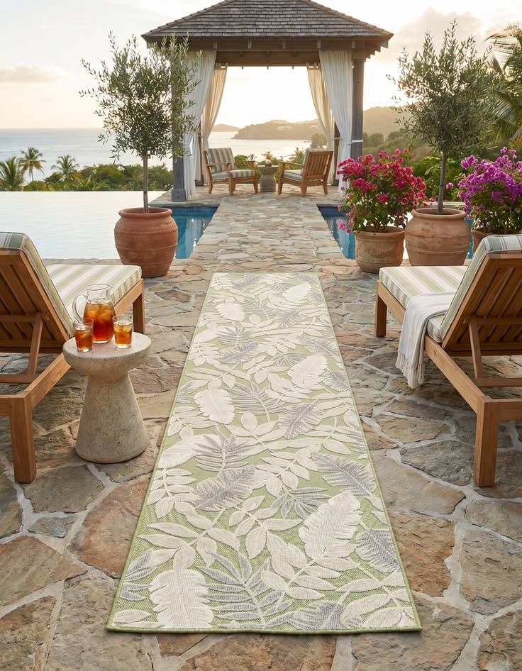 Detail image of 2' 7 x 12' Easy-Clean Botanical Indoor / Outdoor Runner Rug