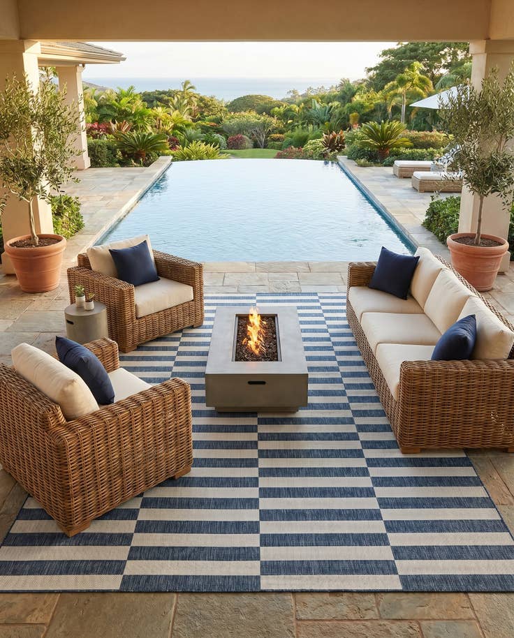 Detail image of 10' x 14' Easy-Clean Striped Indoor / Outdoor Rug