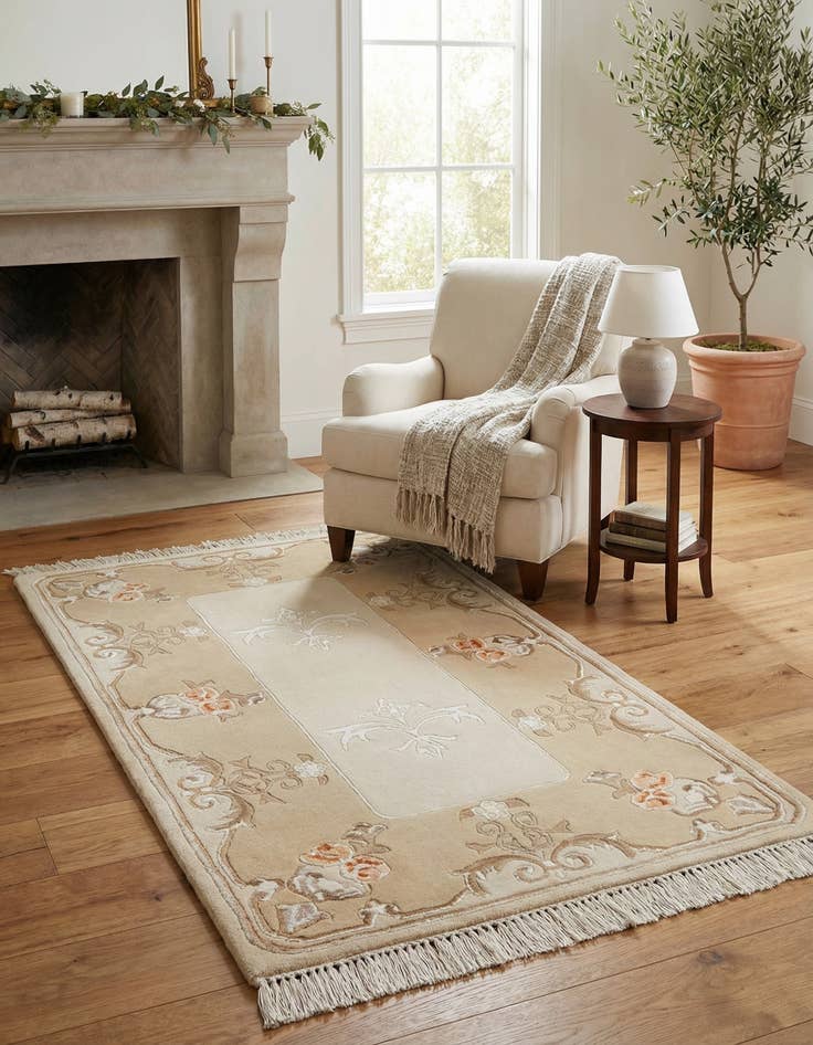 Detail image of 2' 8 x 4' 9  Hand Knotted Darya Wool Rug