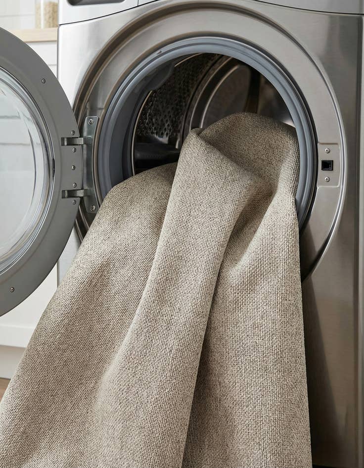 Detail image of 7' 10 x 10'  Washable Solid Indoor / Outdoor Rug