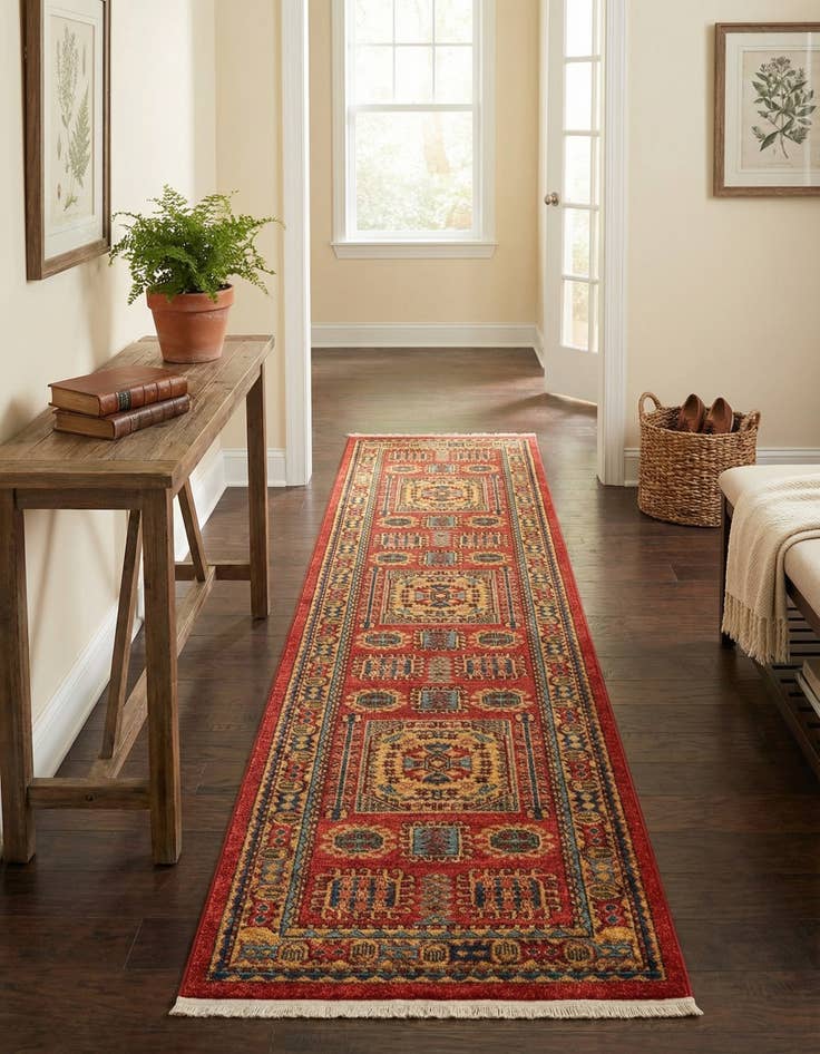 Detail image of 2' 7 x 10' Serapi Runner Rug