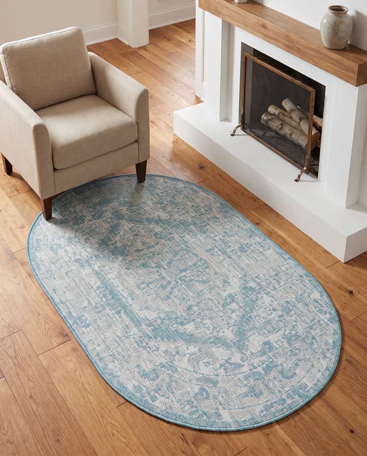 3' x 5' 3 Easy-Clean Traditional Indoor / Outdoor Oval Rug