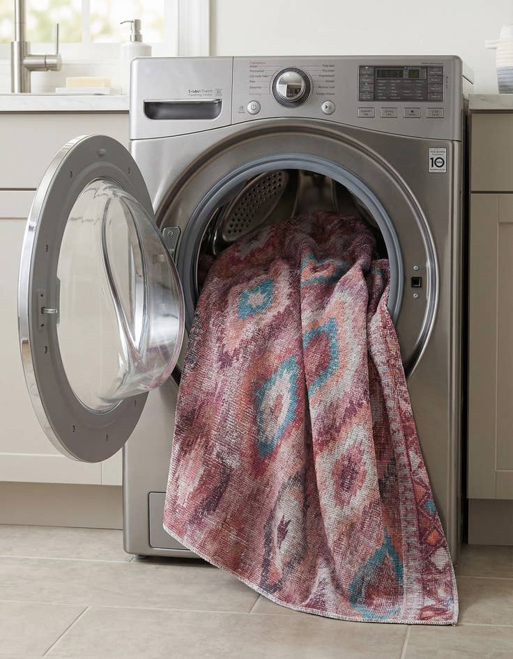 Detail image of 5' 3 x 8' Washable Sisu Rug