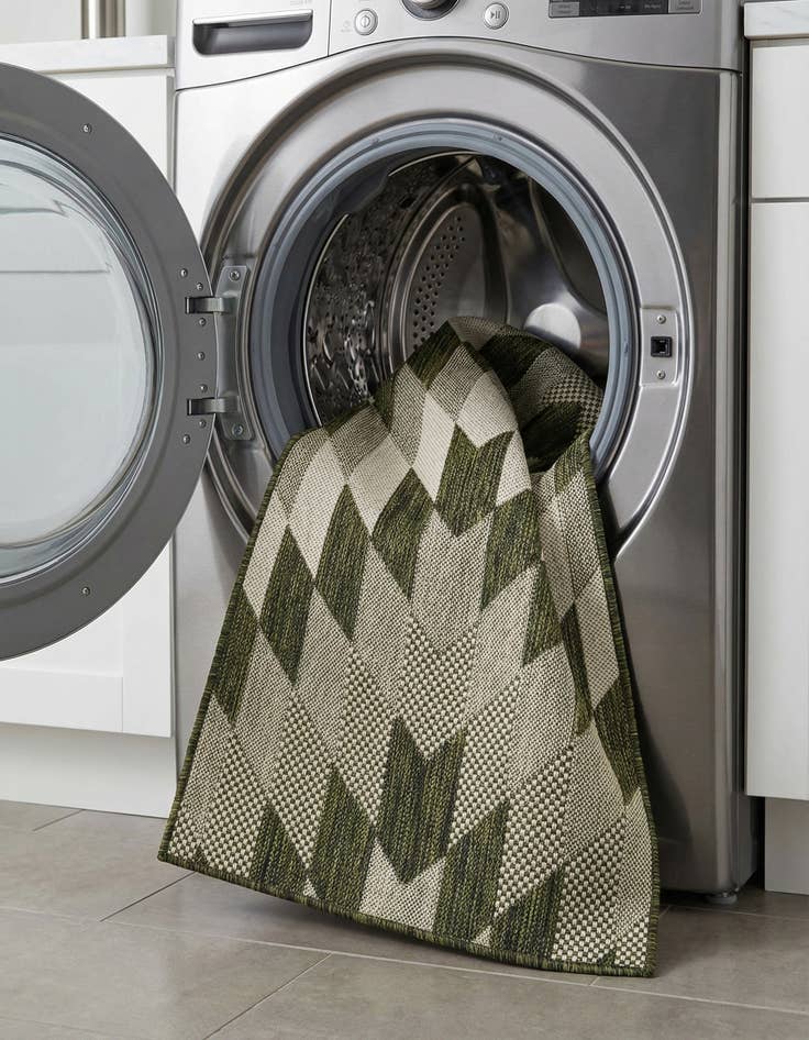 Detail image of  2' x 8'  Washable Modern Indoor / Outdoor Runner Rug