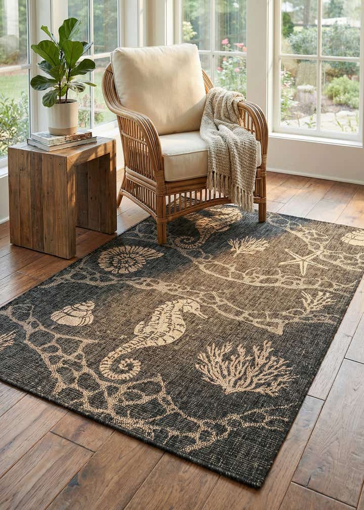 4' x 6' Easy-Clean Coastal Indoor / Outdoor Rug