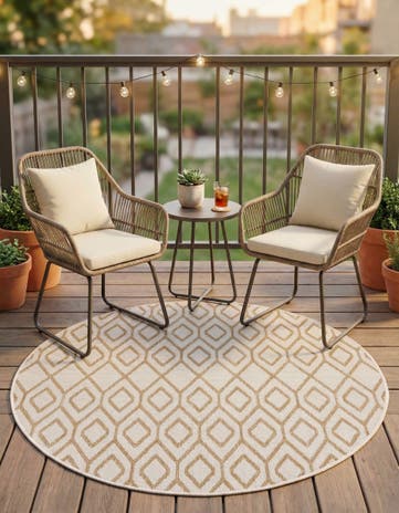 Beige Easy-Clean Jill Zarin Turks and Caicos Indoor / Outdoor Round Rug