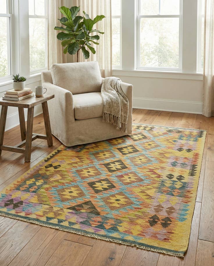 Detail image of 3' 3 x 4' 10 Hand Woven Kilim Maymana Wool Rug