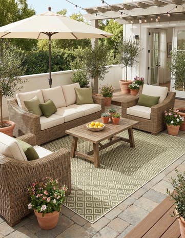 9' x 12' Easy-Clean Jill Zarin Costa Rica Indoor / Outdoor Rug