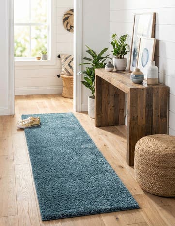 2' 7 x 10' Solid Shag Runner Rug