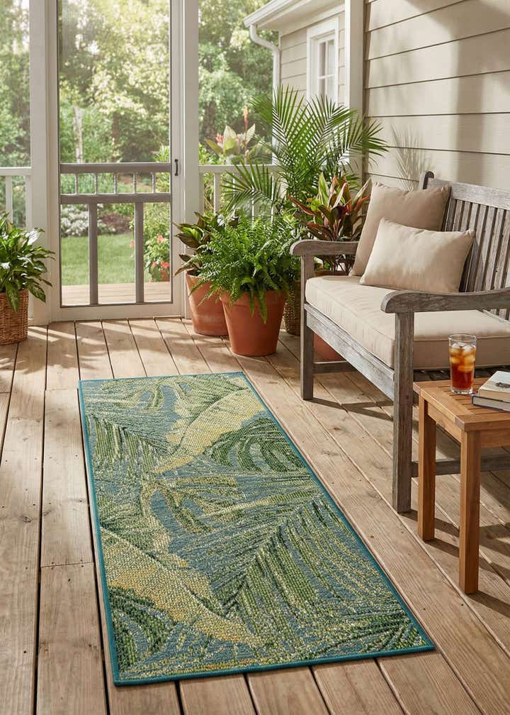 2' x 5' Easy-Clean Botanical Indoor / Outdoor Runner Rug