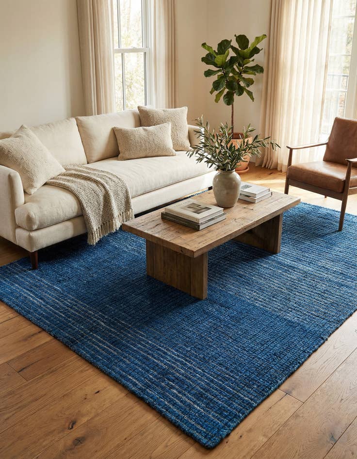 Detail image of 4' 10 x 6' 3  Hand Knotted Darya Wool Rug