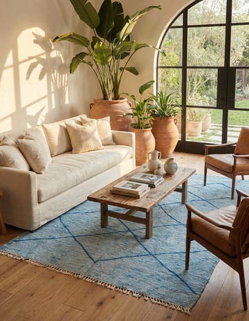 4' 10 x 7' 8 Hand Knotted Moroccan Wool Rug