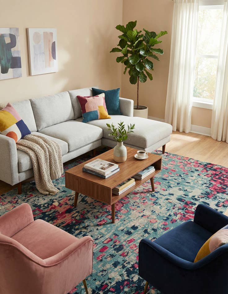 Detail image of  7' x 10'  Washable Sevilla Rug