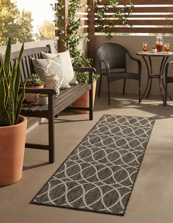 Detail image of 2' x 6'  Washable Trellis Indoor / Outdoor Runner Rug