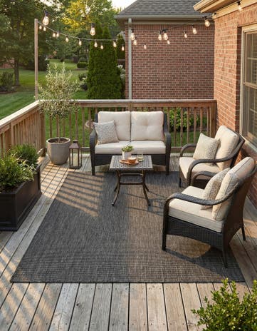 Black Easy-Clean Solid Indoor / Outdoor Rug