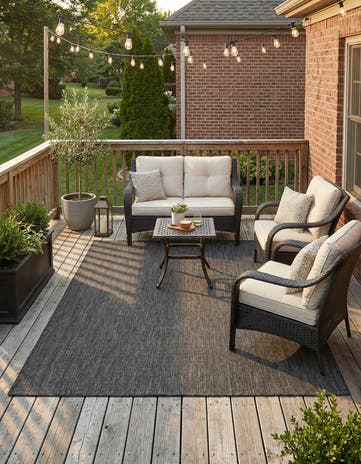 Black Easy-Clean Solid Indoor / Outdoor Rug