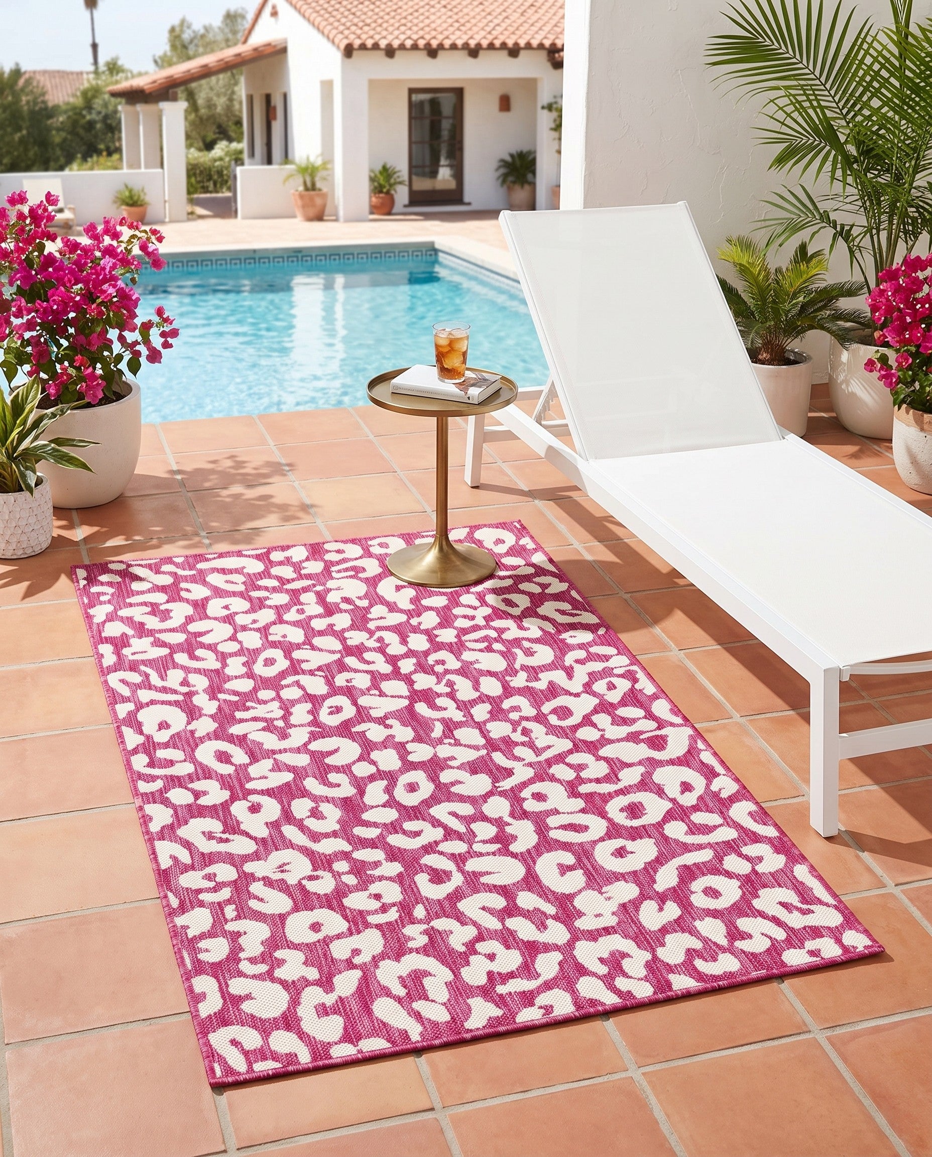 3' x 5' 3 Easy-Clean Safari Indoor / Outdoor Rug