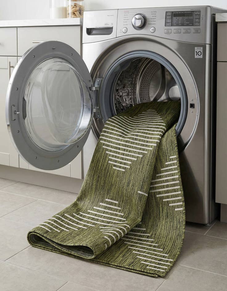 Detail image of 5' 3 x 8'  Washable Modern Indoor / Outdoor Rug