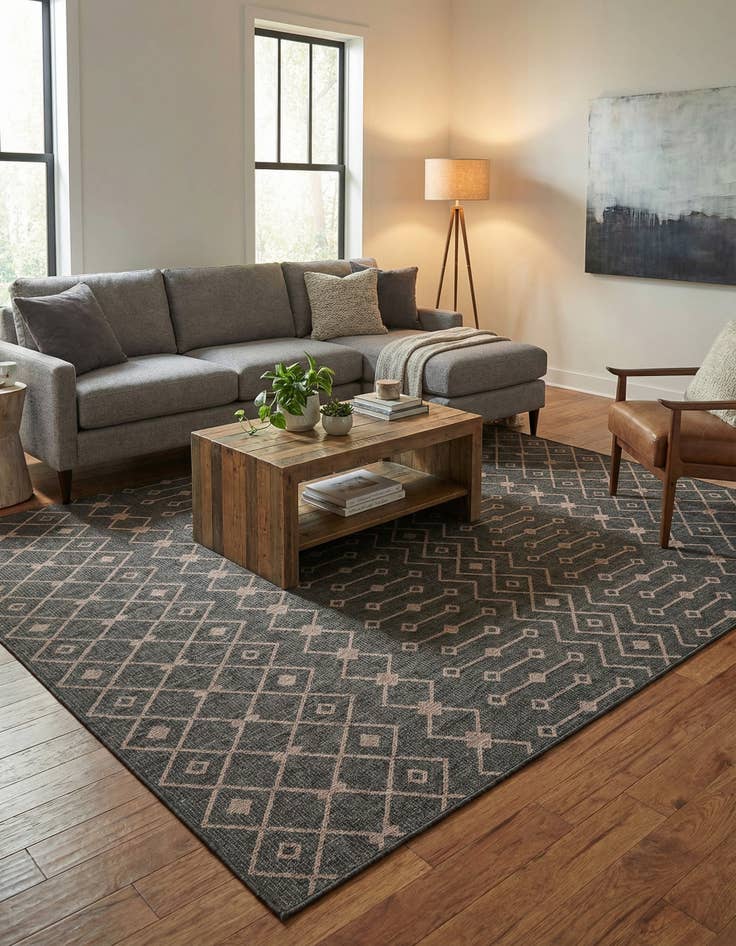 Detail image of 7' 10 x 10'  Washable Trellis Indoor / Outdoor Rug