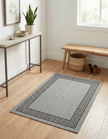 2' 2 x 3' Easy-Clean Border Indoor / Outdoor Rug