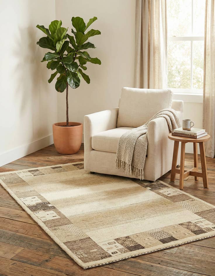 Detail image of 3' 10 x 6'  Hand Knotted Kashkuli Gabbeh Wool Rug