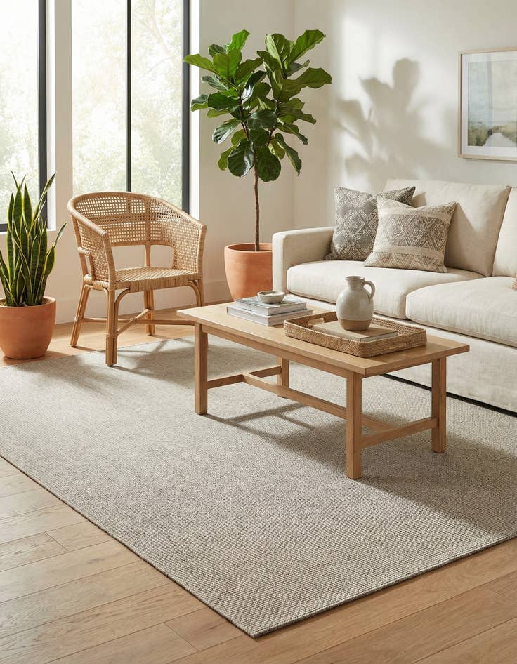 Detail image of 7' x 10'  Washable Solid Indoor / Outdoor Rug