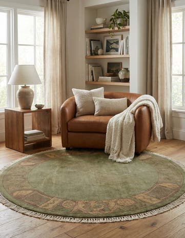 7' 2 x 7' 3 Hand Knotted Nepal Wool Round Rug