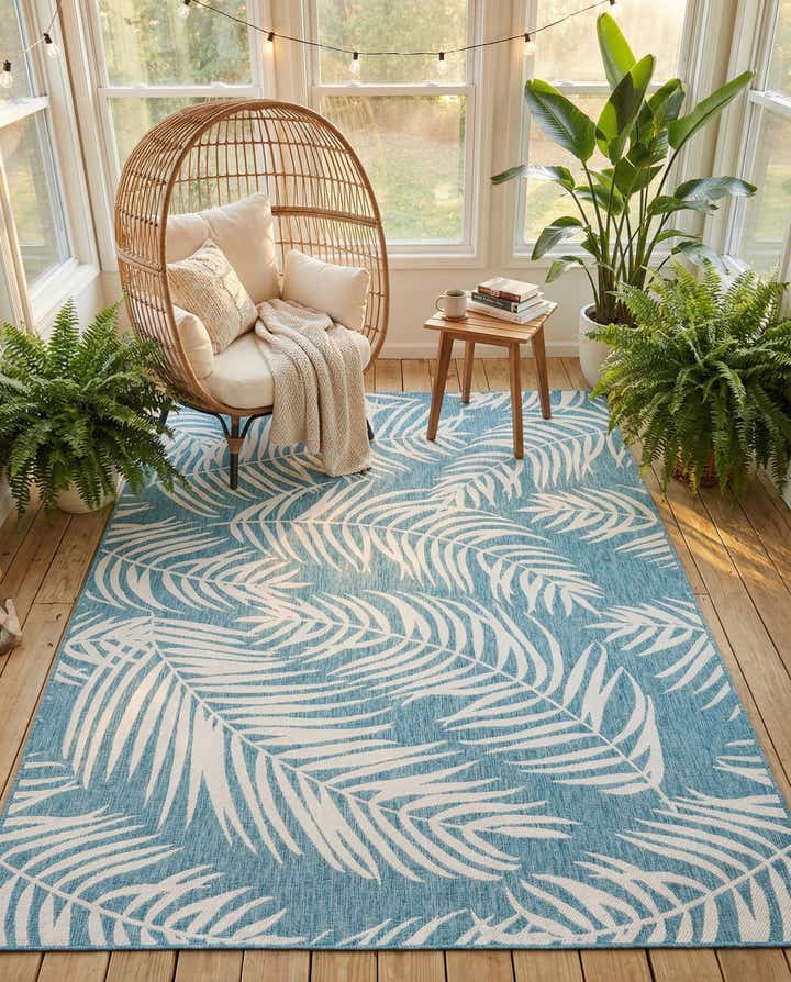 9' x 12' Easy-Clean Botanical Indoor / Outdoor Rug