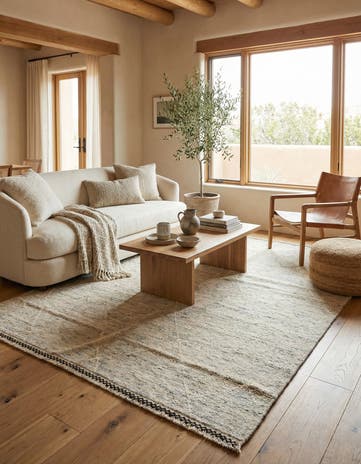 5' 1 x 8' Hand Knotted Moroccan Wool Rug