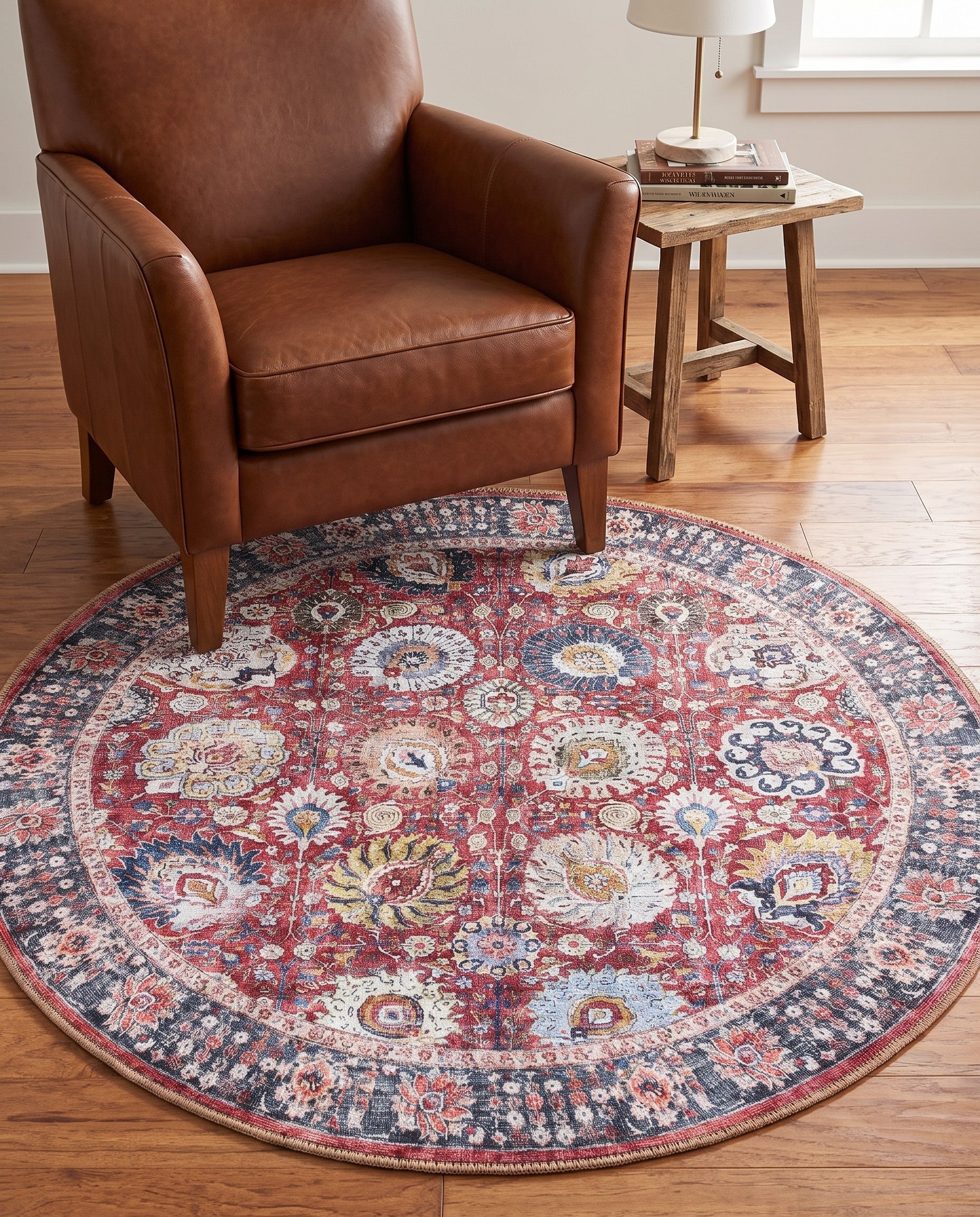 Vintage Red Washable Timeless Round Rug