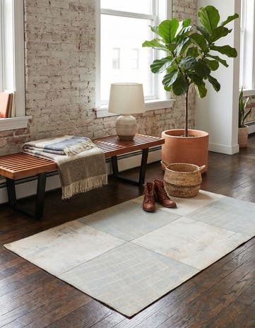 2' x 3' Cowhide Leather Rug