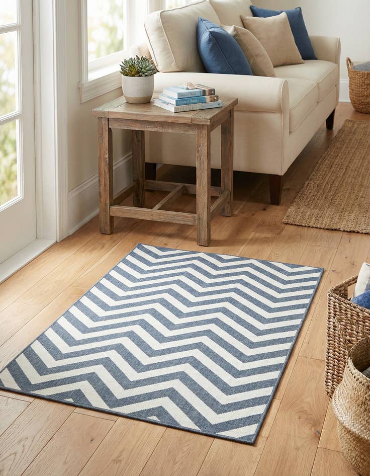 Detail image of  1' 3 x 1' 3  Washable Coastal Indoor / Outdoor Sample Rug