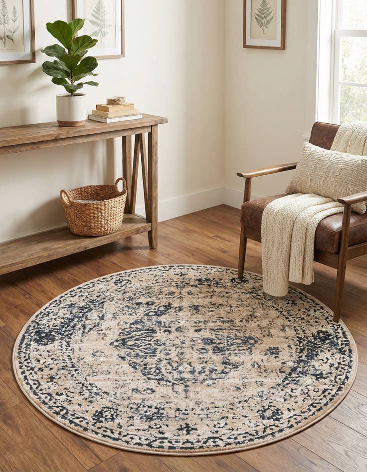 Detail image of 3' x 3' Villa Round Rug