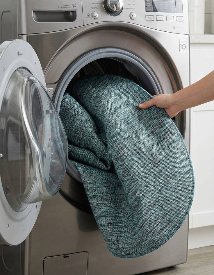 Detail image of 4' 1 x 4' 1  Washable Solid Indoor / Outdoor Round Rug